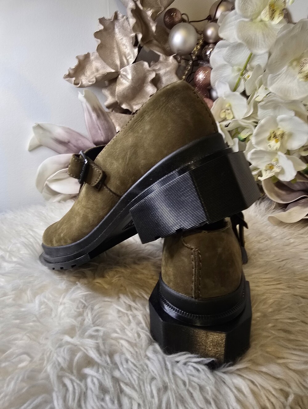 Dr. Marten's Mavbole Mary Jane DMS Suede OLIVE Women's 9 Autumn Fall - Picture 6 of 6